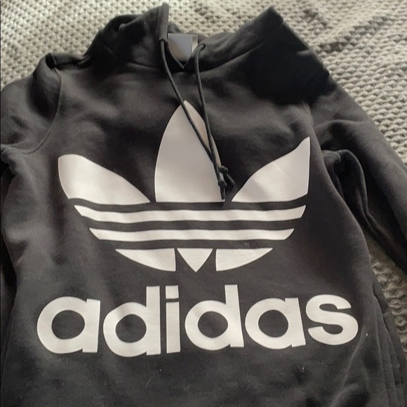 Adidas sweatshirt - Picture 1 of 3